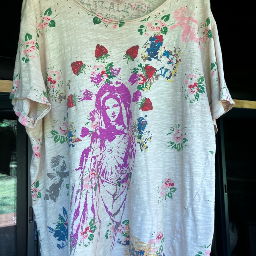 Magnolia Pearl Cream Tee with Pink and Green Floral Devotional Graphic